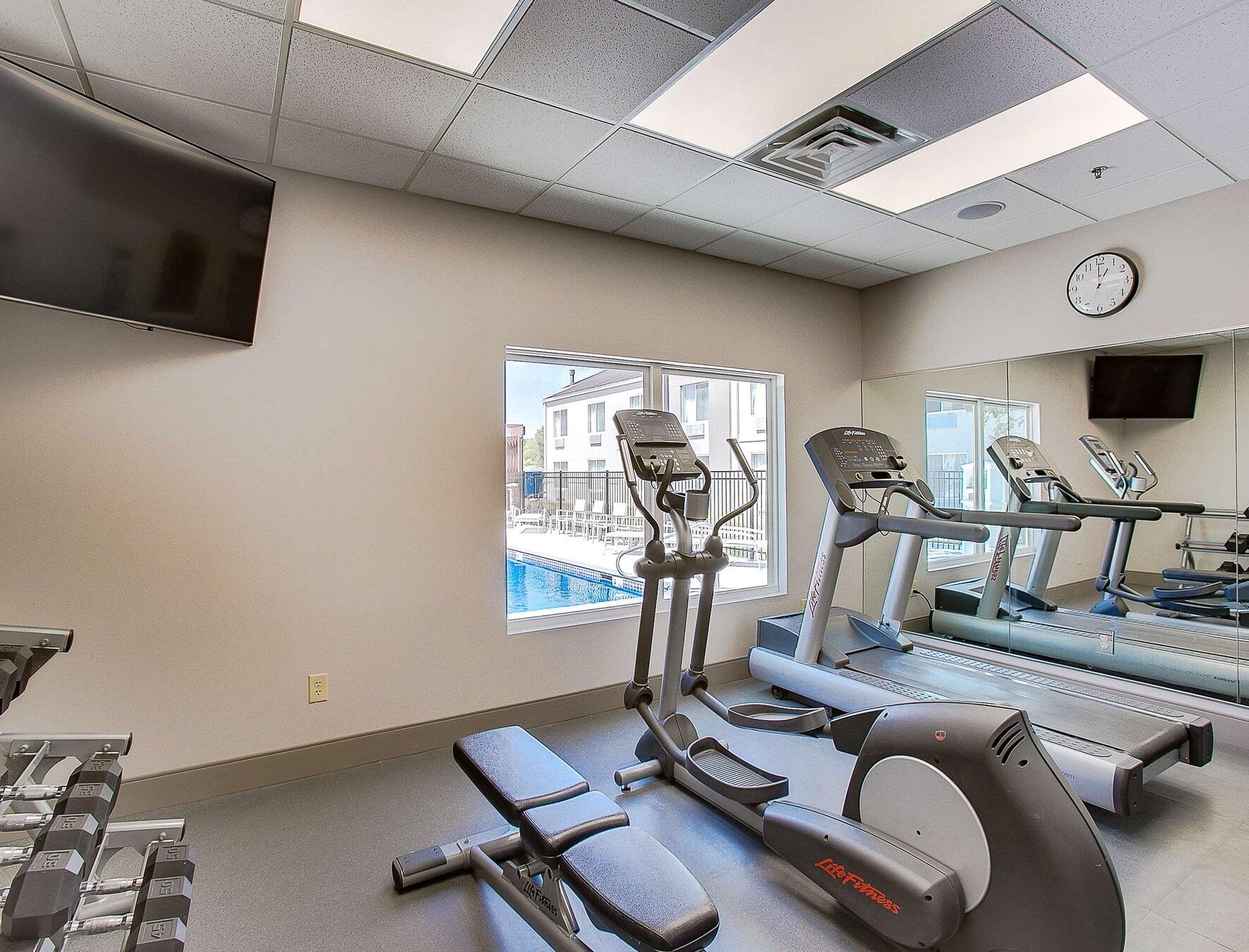 Country Inn & Suites By Radisson, Wichita East, Ks Dış mekan fotoğraf