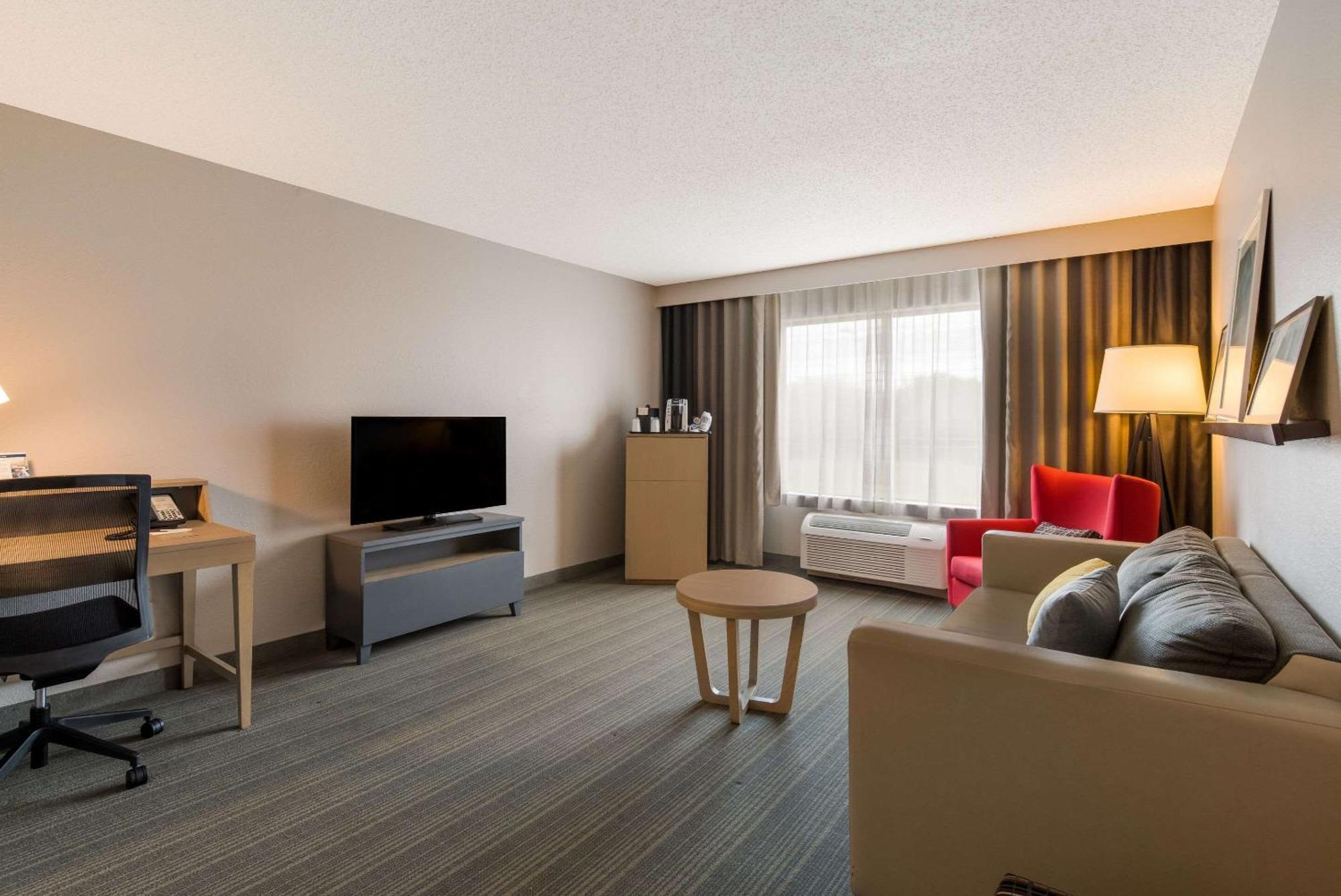 Country Inn & Suites By Radisson, Wichita East, Ks Dış mekan fotoğraf