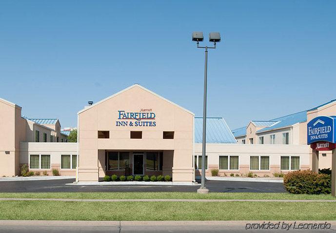 Country Inn & Suites By Radisson, Wichita East, Ks Dış mekan fotoğraf